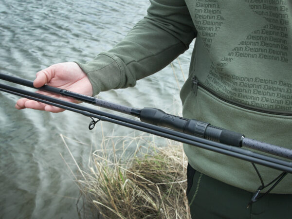 Karbiritv Delphin CorsaBLACK NERO 360cm/3lbs/2 parts, SKU 101005814